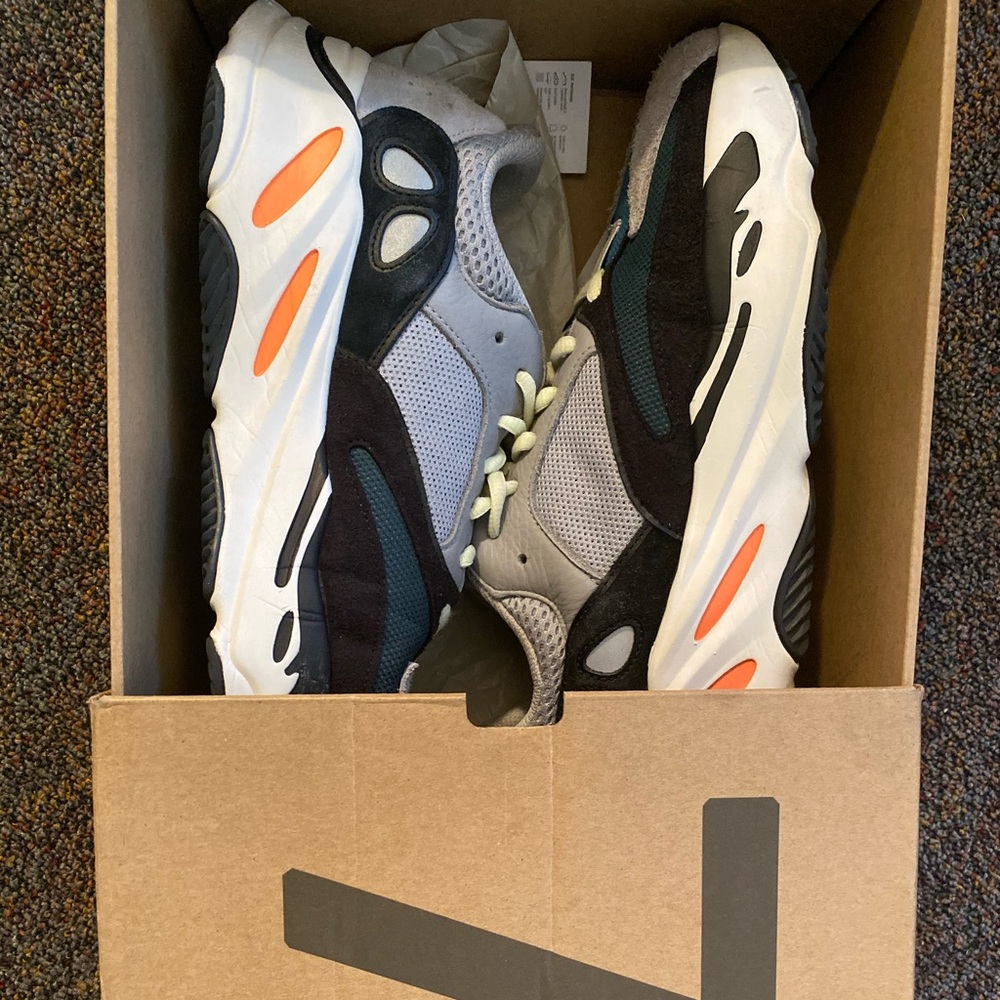 Yeezy wave runners